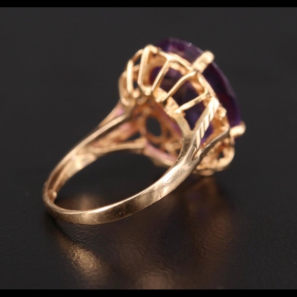 18k ROSE GOLD COLOR-CHANGE SAPPHIRE RING - Picture 5 of 7